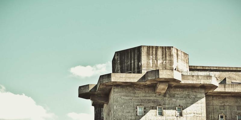 当MT Coins遇见智能合约：以太坊与NFTs如何重塑游戏内可信交易与自动化生态